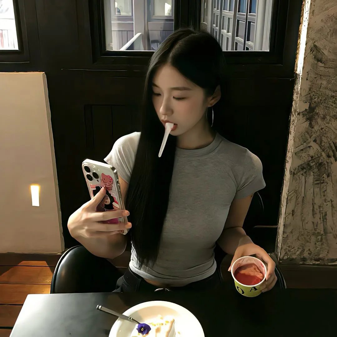 向左爱．向右爱